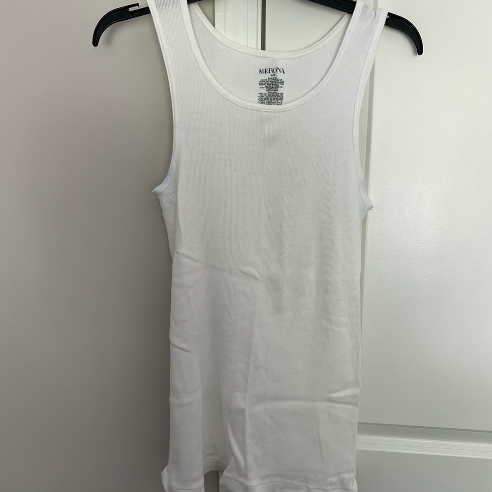 White Merona ribbed tank size large